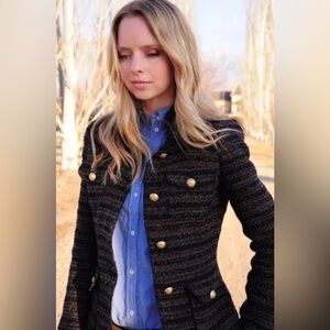 Zara Woman rare wool blend tweed military blazer jacket with gold buttons Size M